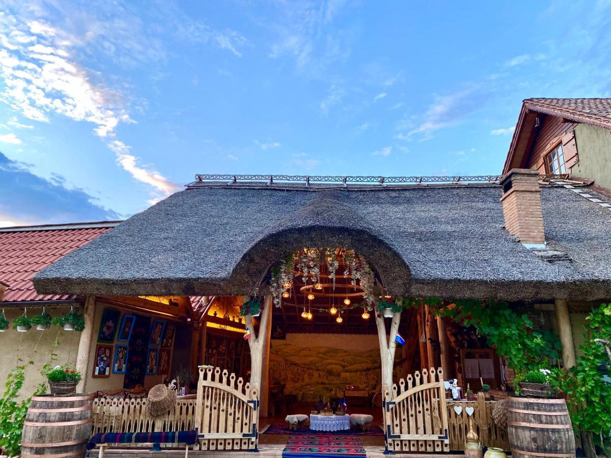 Gagauz Sofrasi Hotel Congaz Exterior photo